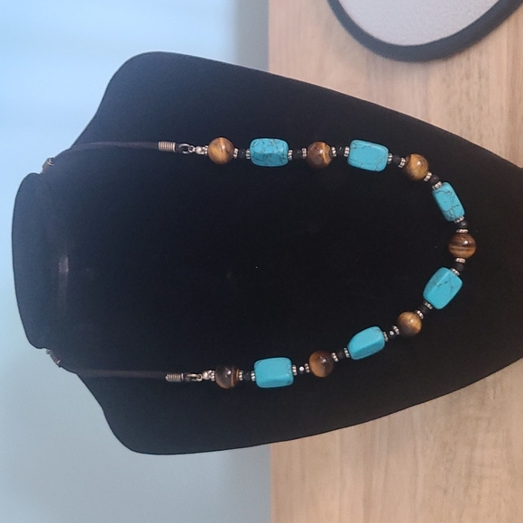 Lia Sophia Jewelry - Lia Sophia Necklace